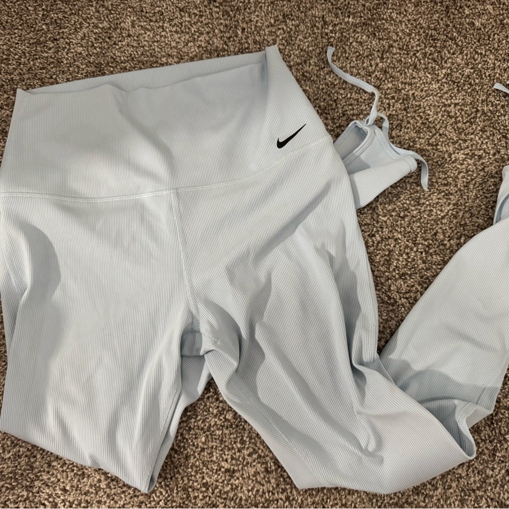 Nike Light Blue Ankle Leggings